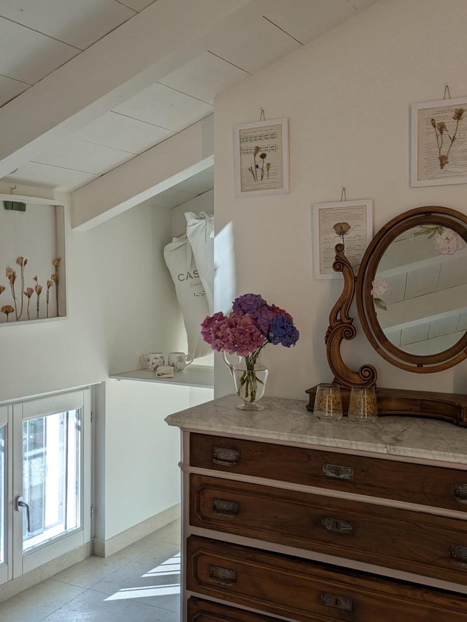 Casa Viola Bed And Breakfast Dimora Di Campagna Calice Ligure Eksteriør billede