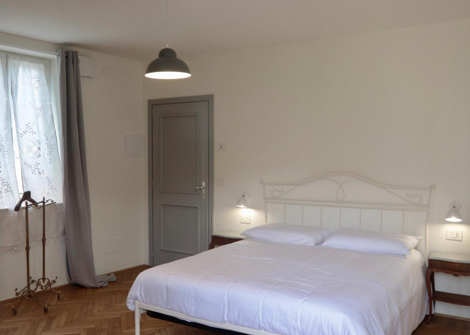 Casa Viola Bed And Breakfast Dimora Di Campagna Calice Ligure Eksteriør billede